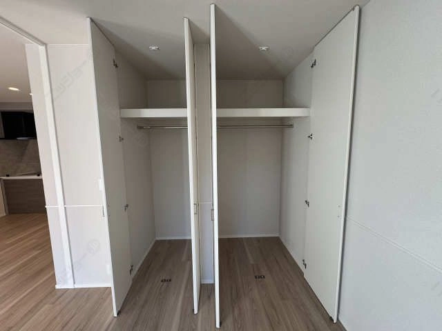 収納　南側洋室